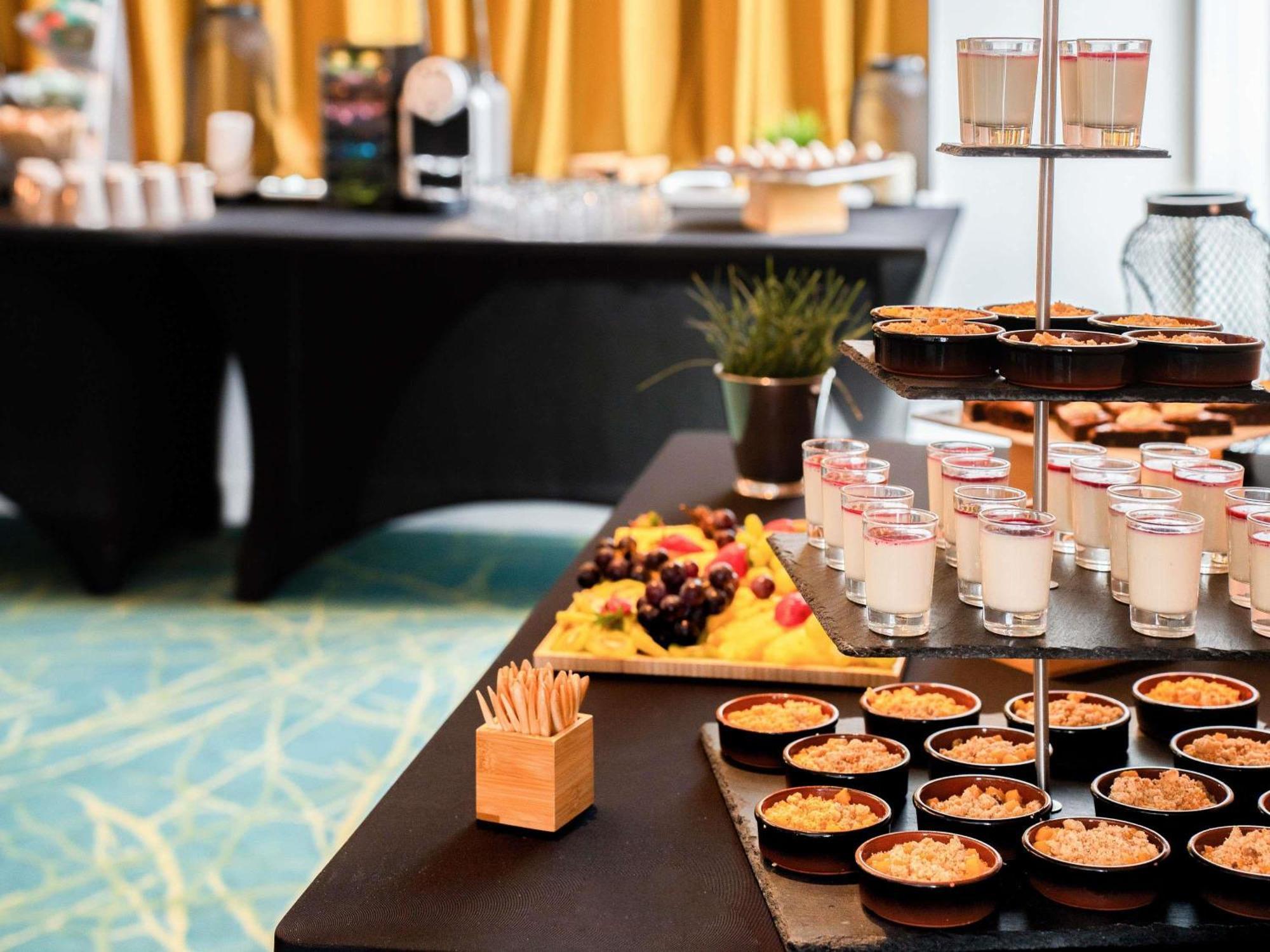 Novotel 17 4*