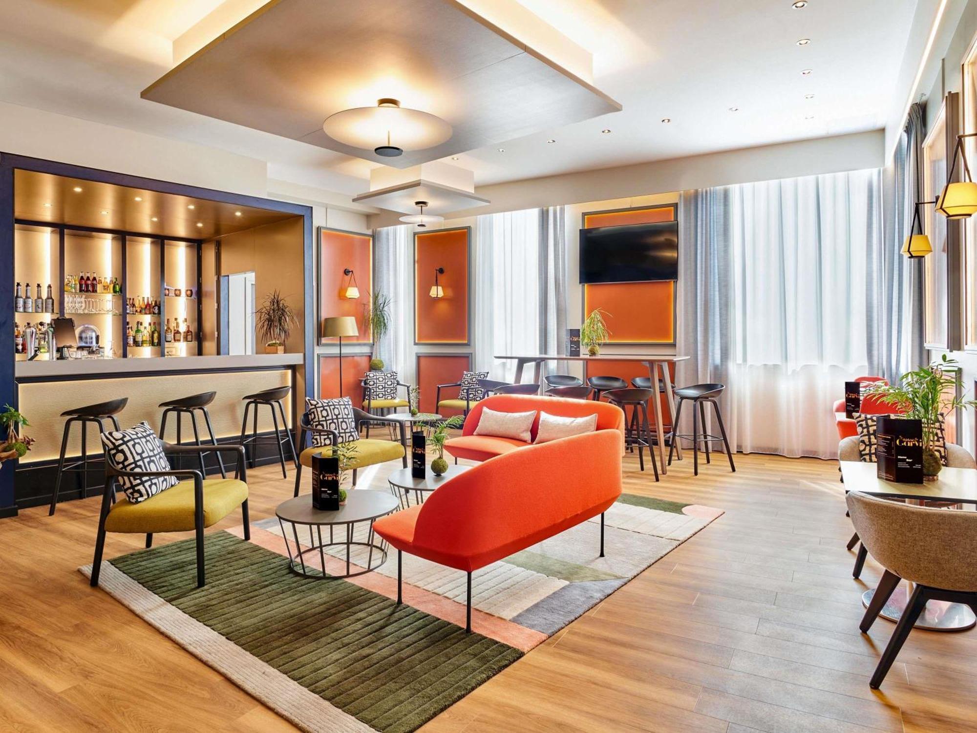 Novotel 17 4*